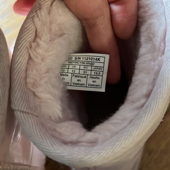 Authentic Girls Light Pink Star Confetti Uggs size 13 - Picture 6 of 12